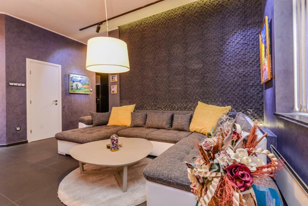 Champs-Elysees Sofia 2-Bdr, 2-Bthr Tsar Simeon Suite By Flat Mаnager Экстерьер фото